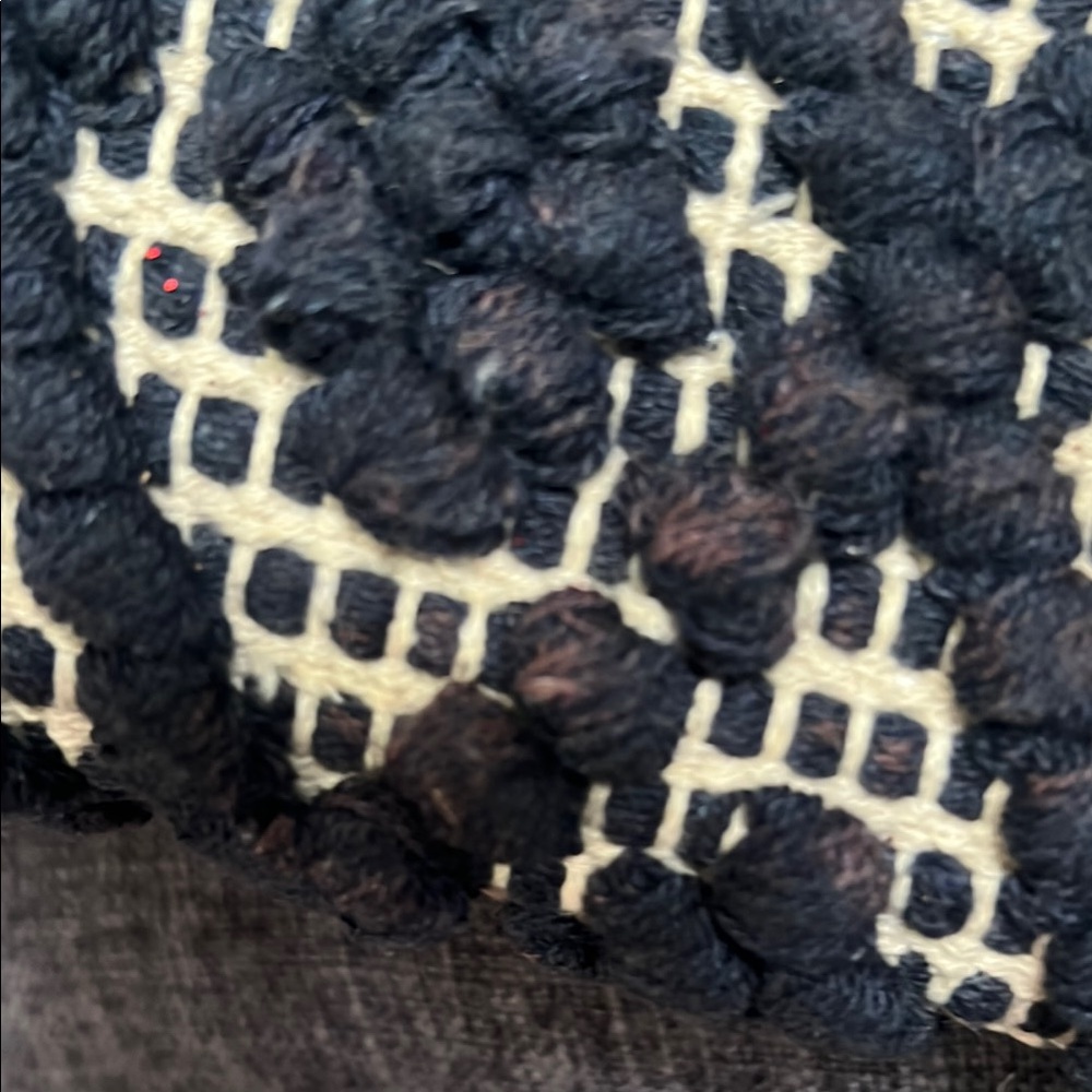 Navy and Cream Textured Vintage Accent Clutch - Picture 3 of 5